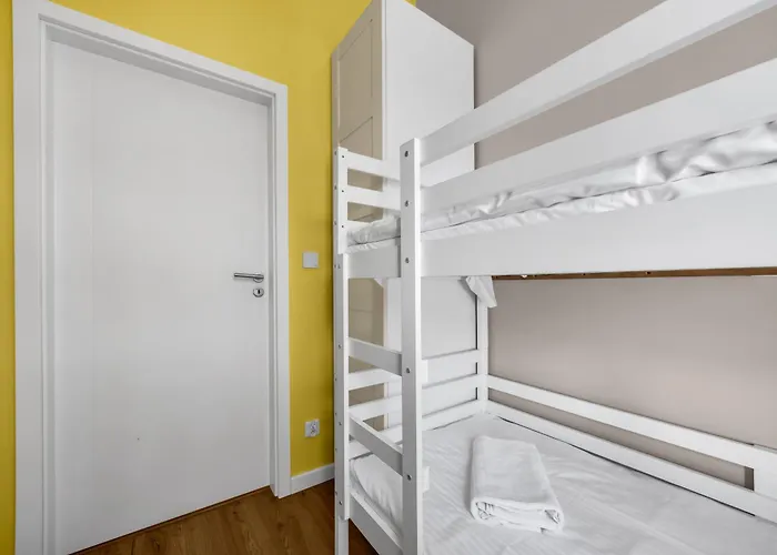 Goleszowska Superior By Bookinghost *